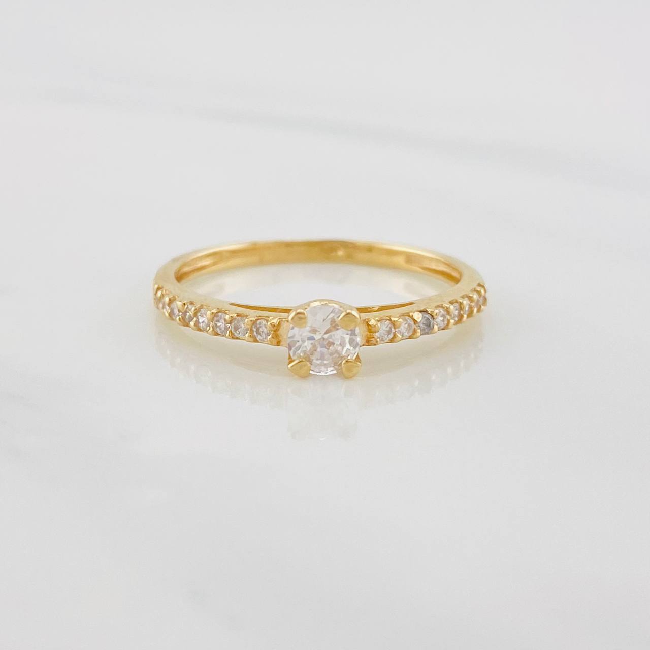 Anillo Solitario Churumbela Puente 1.8g / T7 3/4 Oro Amarillo 18K