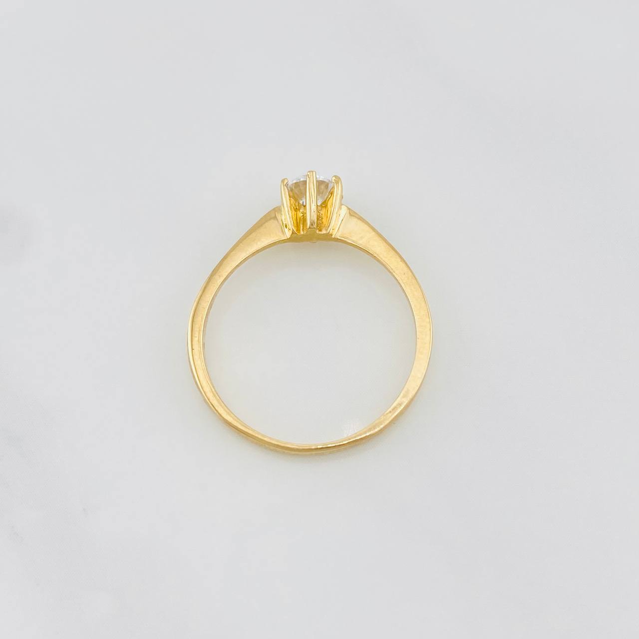 Solitaire Bridge Ring 1.95g / T6 Yellow Gold 18K