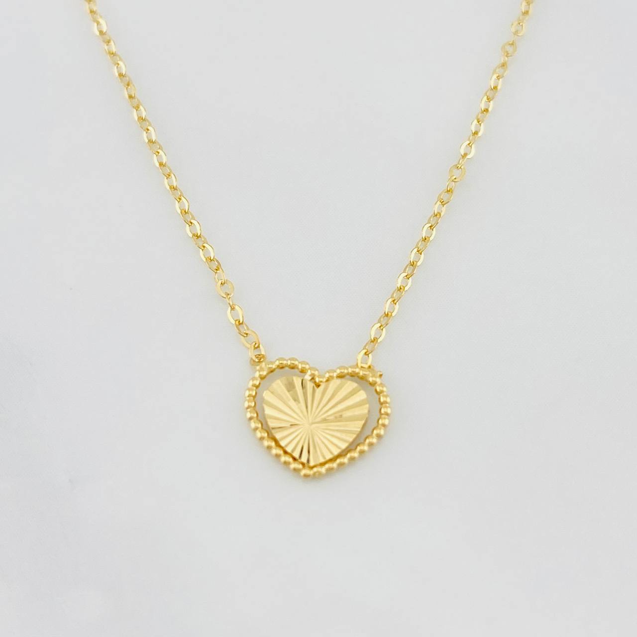 Cadena Aro seguido corazón 1.4g / 17 3/4 in / 1mm Oro Amarillo 18K