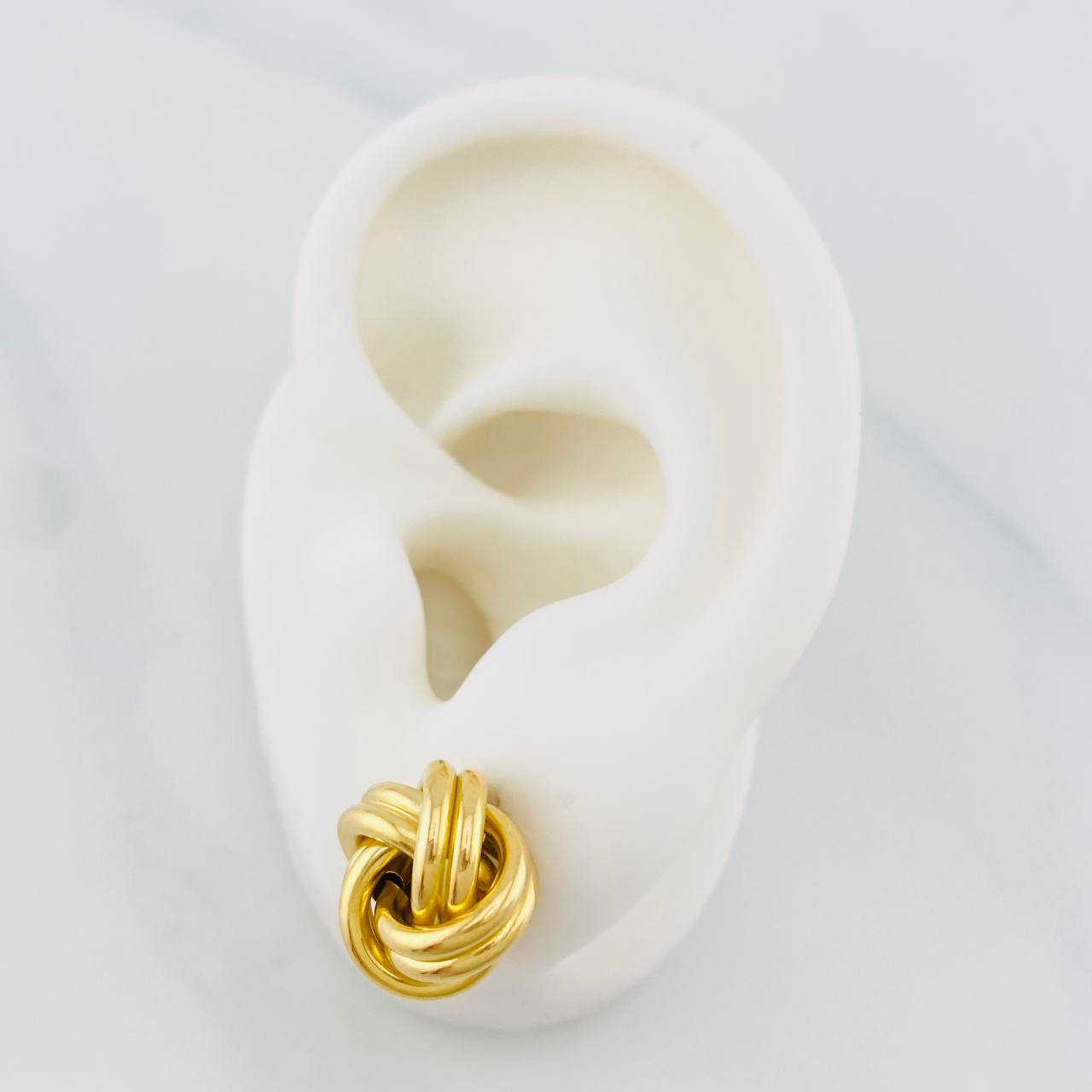 Topos Nudo 2.2g / in / 12.5mm Oro Amarillo 18K