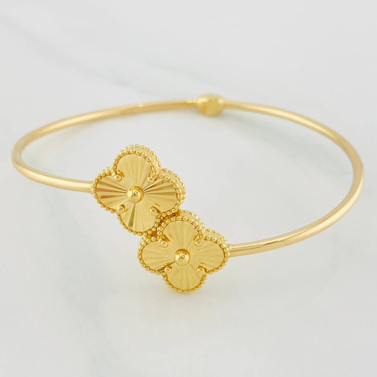 Pulso Aro Trebol 7.4g / 7 in / 2mm Oro Amarillo 18K