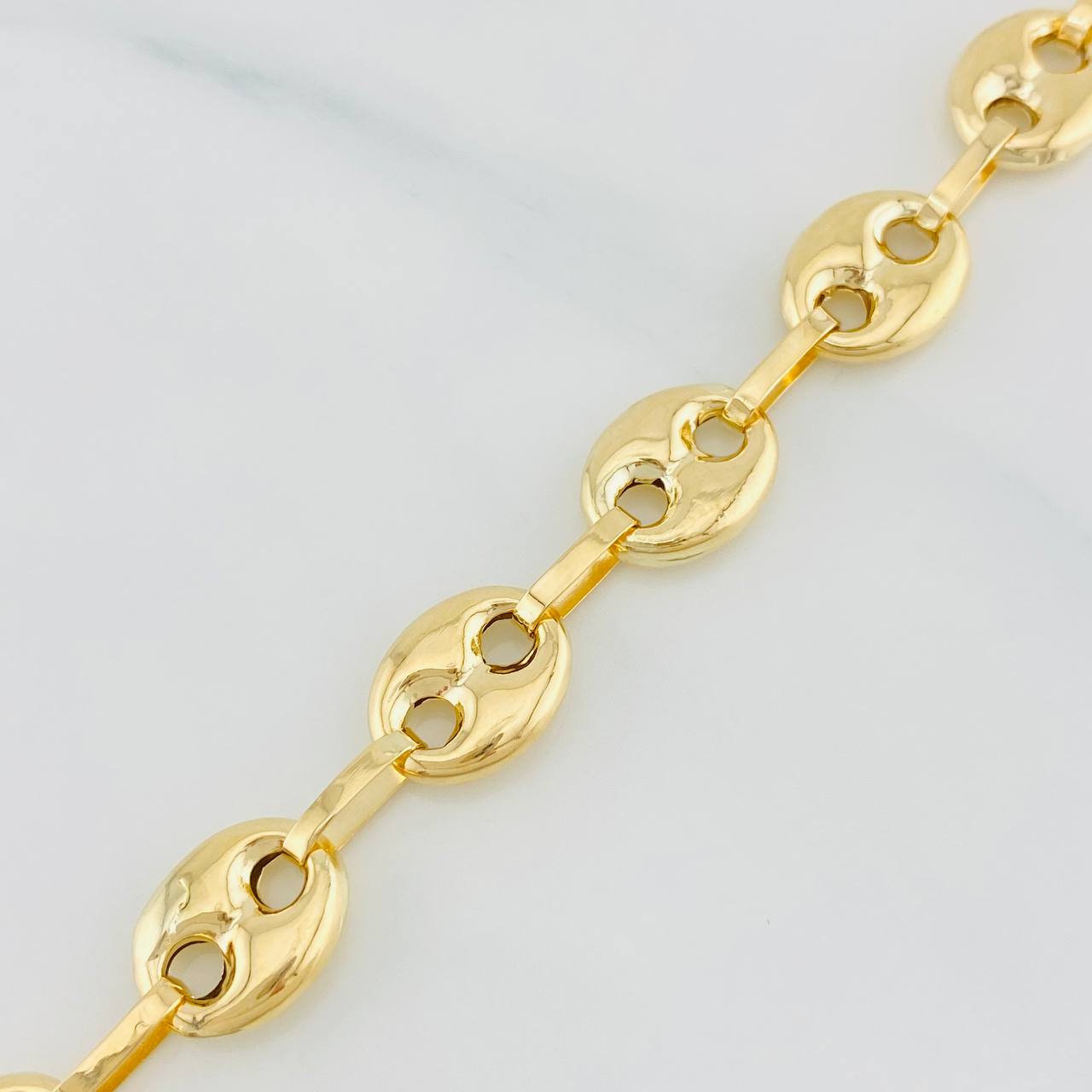 Pulso Gc 10g / 8 3/4 in / 9.43mm Oro Amarillo 18K