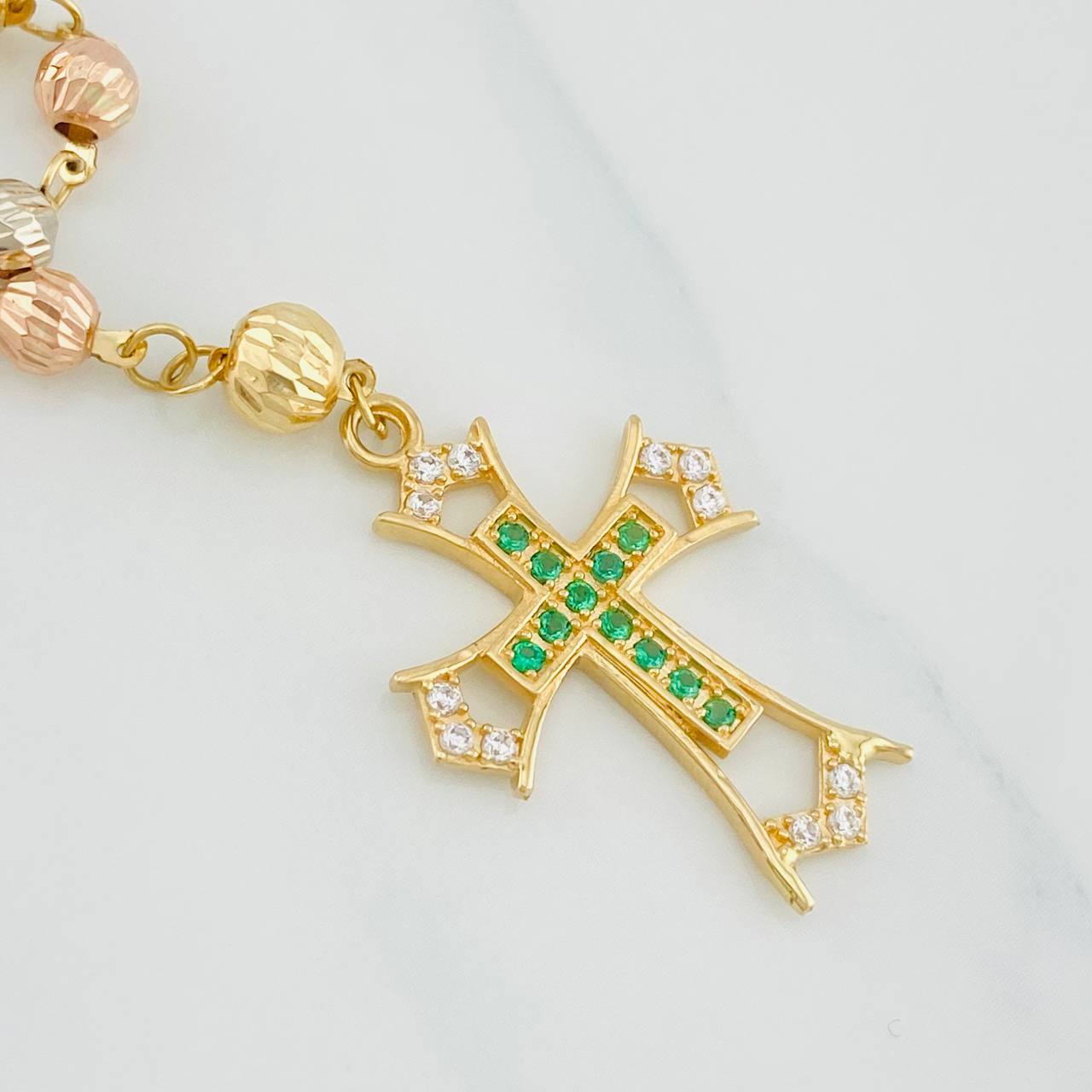 Rosary Guadalupe Cross 10.6g / 23 1/2 in / 4mm-5mm Three Golds 18K