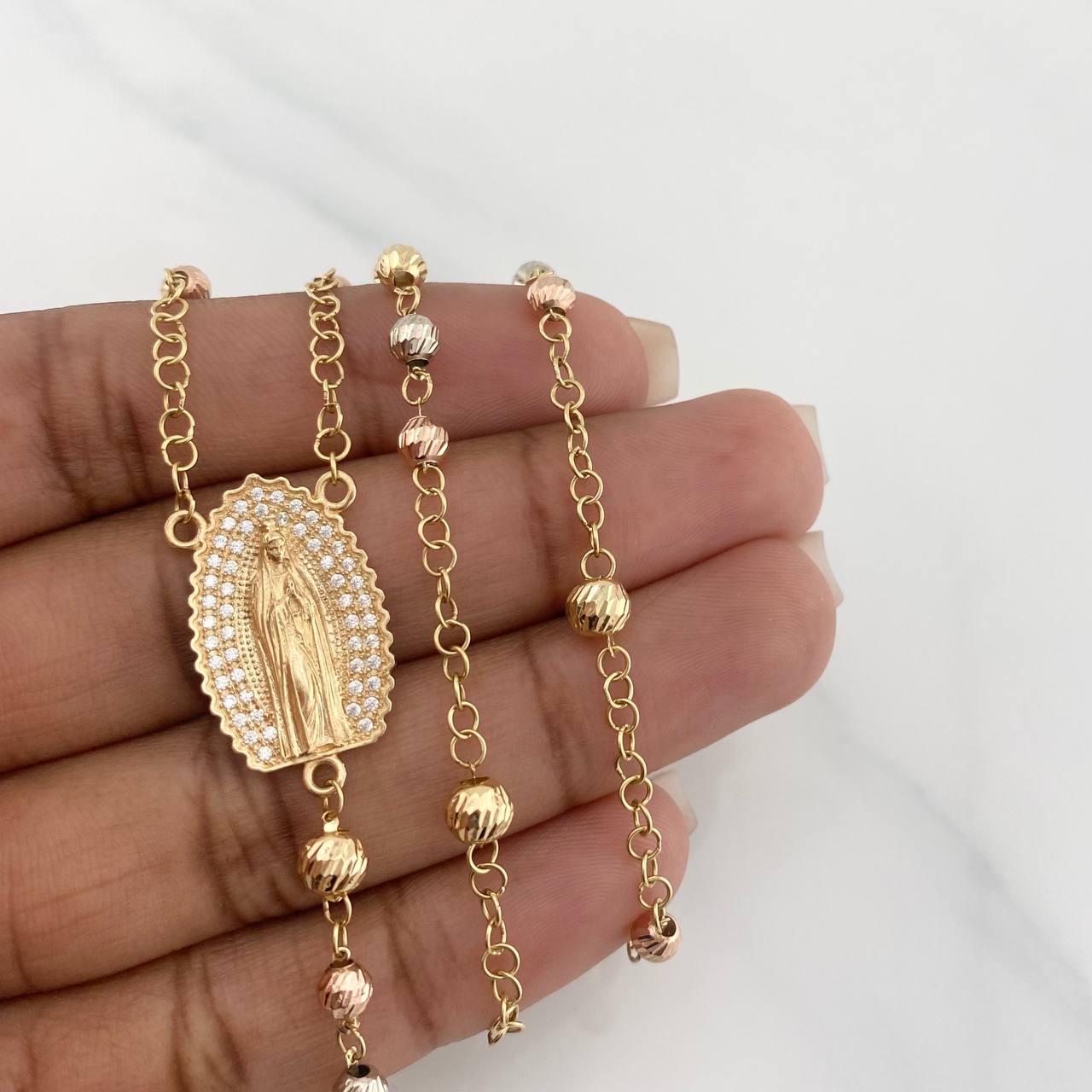 Rosary Guadalupe Cross 10.6g / 23 1/2 in / 4mm-5mm Three Golds 18K