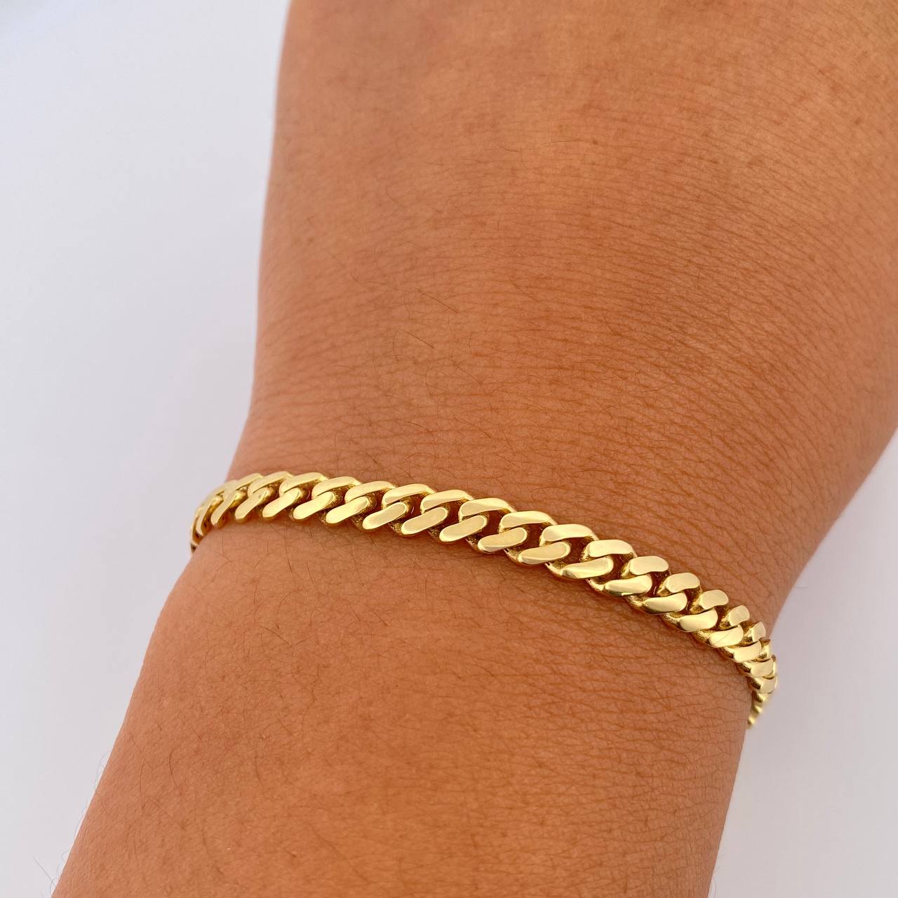 Pulso Cubano Infinito 7.35gr / 8 1/4 in / Oro Amarillo +4 18K +