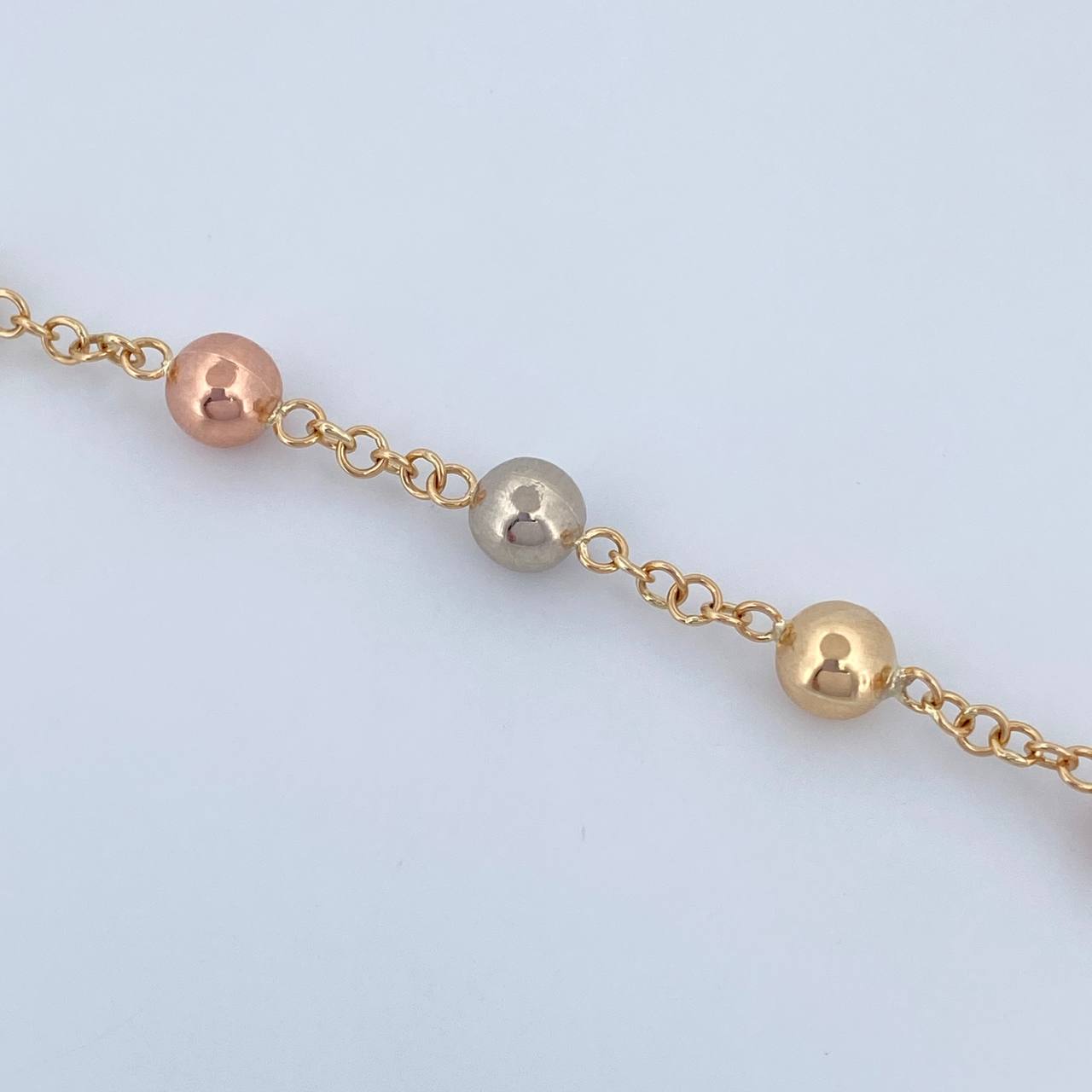 Pulso Denario Virgen Milagrosa 7.35gr / 22cm / 7mm Bolas Lisas Tres Oros 18K &