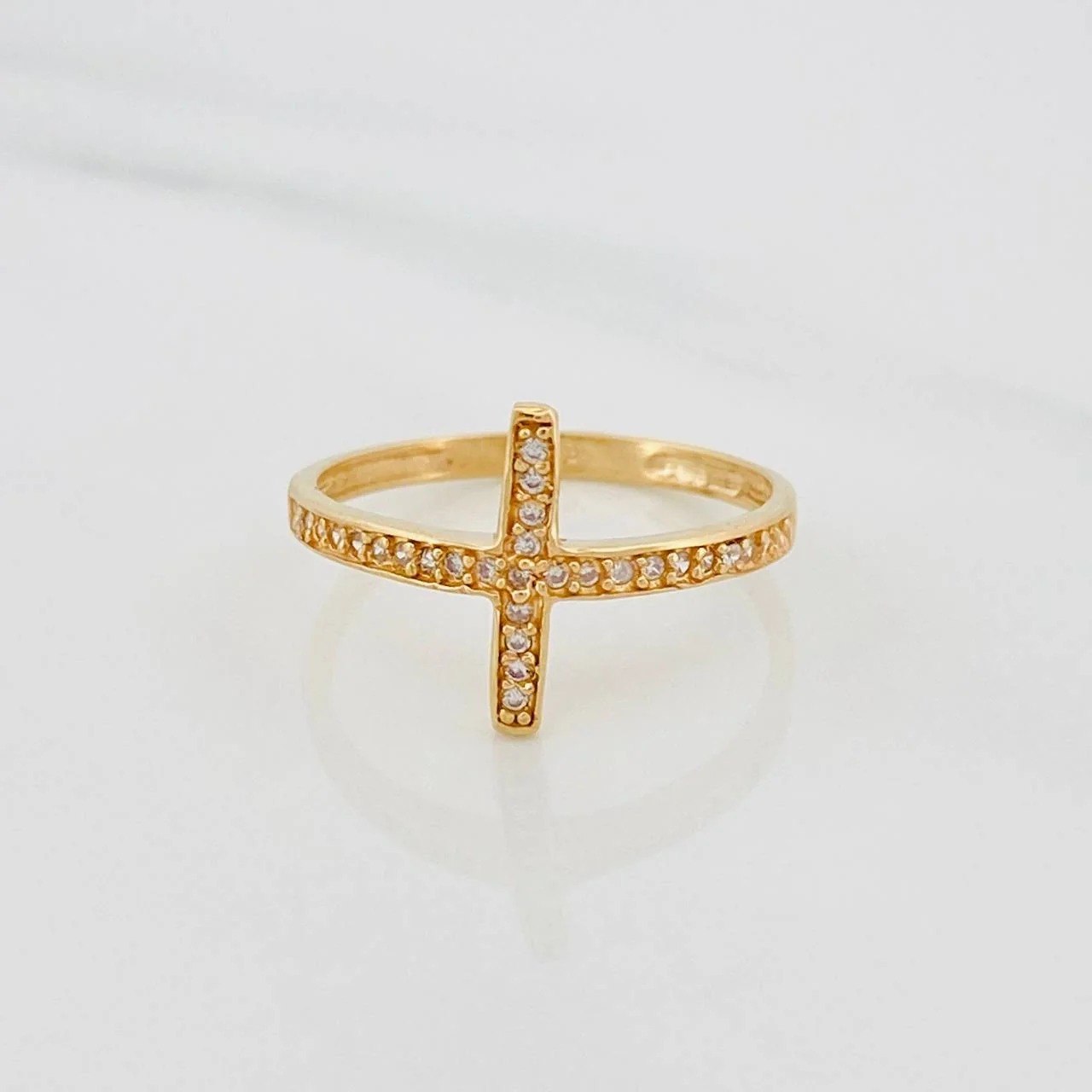 Cross Ring 1.9g / T8 Yellow Gold 18K