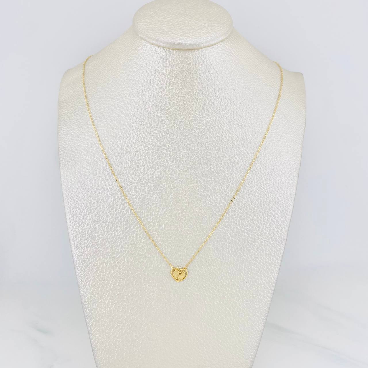 Cadena Aro seguido corazón 1.4g / 17 3/4 in / 1mm Oro Amarillo 18K