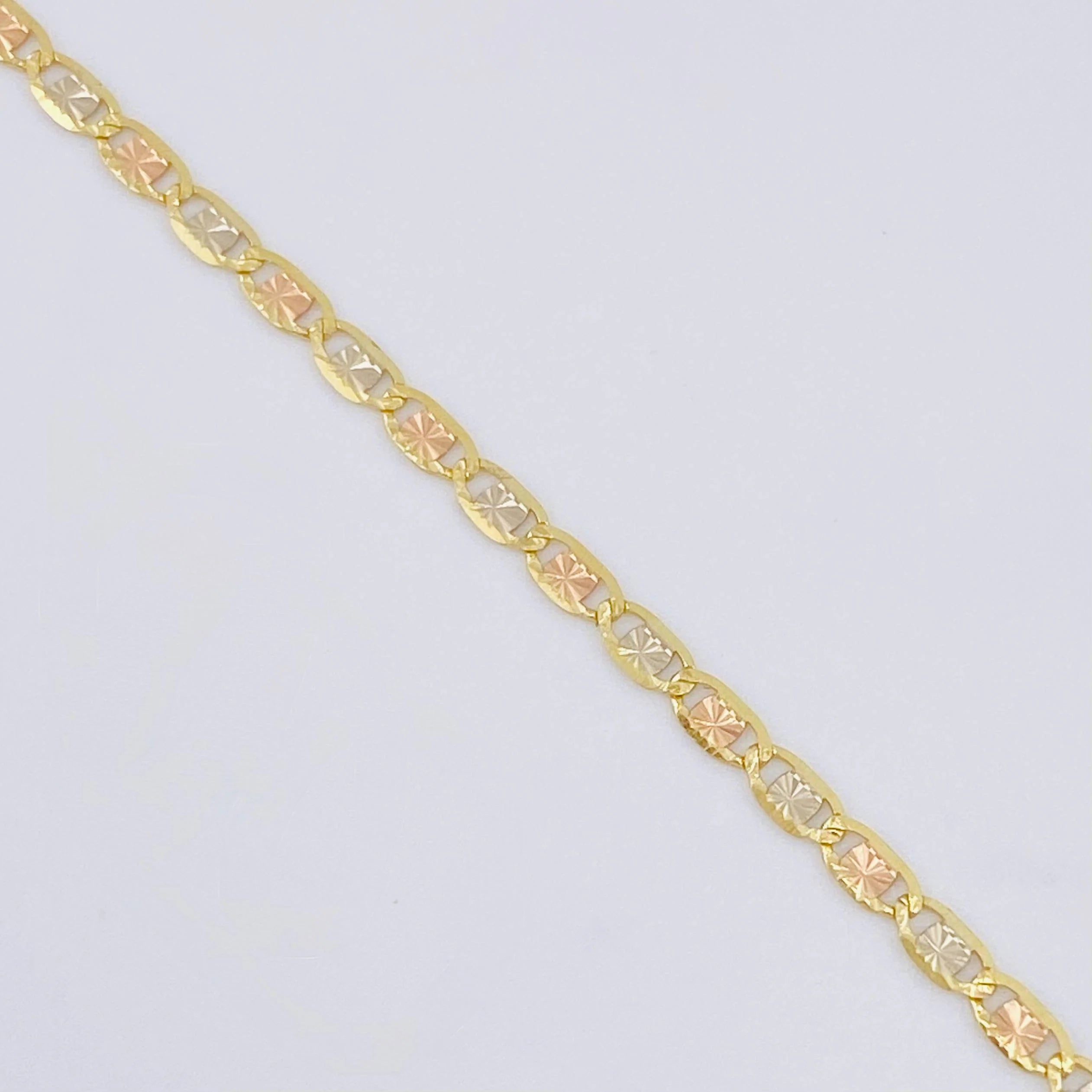 Cadena Escalera Plana 4.1 g / 18 in / 2.15 mm Tres Oros 18K