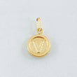 Dije Letra V 0.65gr / 3/4 in / Oro Amarillo 18K *