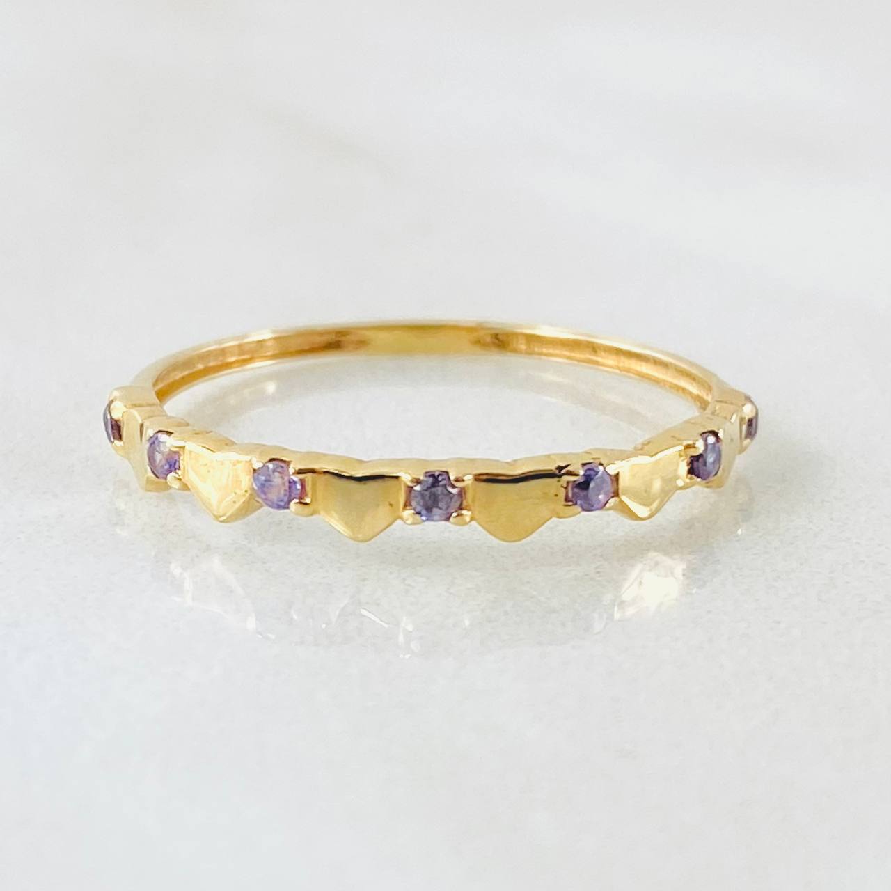 Anillo Corazones Intercalados 1.05gr / T7 3/4 / Oro Amarillo 18K *