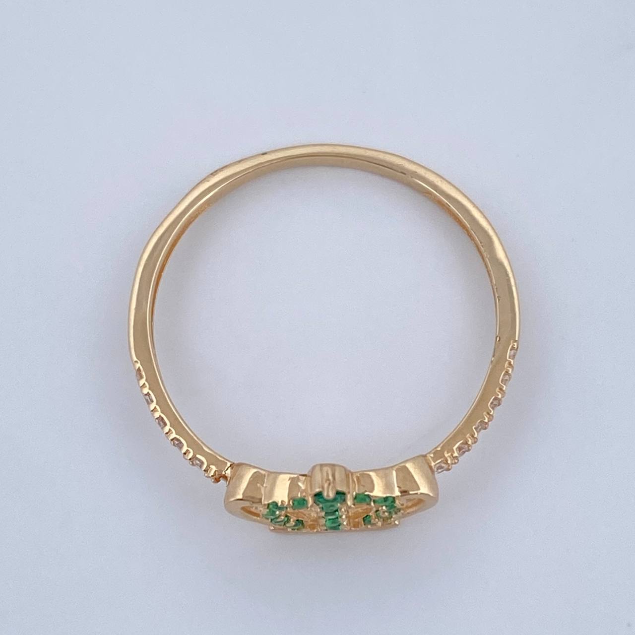 Crown Ring 1.4gr / Size 7 3/4 / 18K Gold