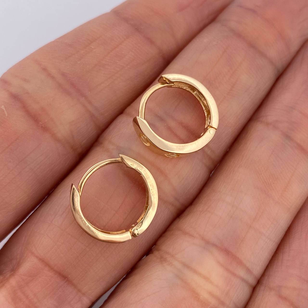 Candongas Tornillo 2.85gr / 1/2 in / Oro Amarillo 18K &