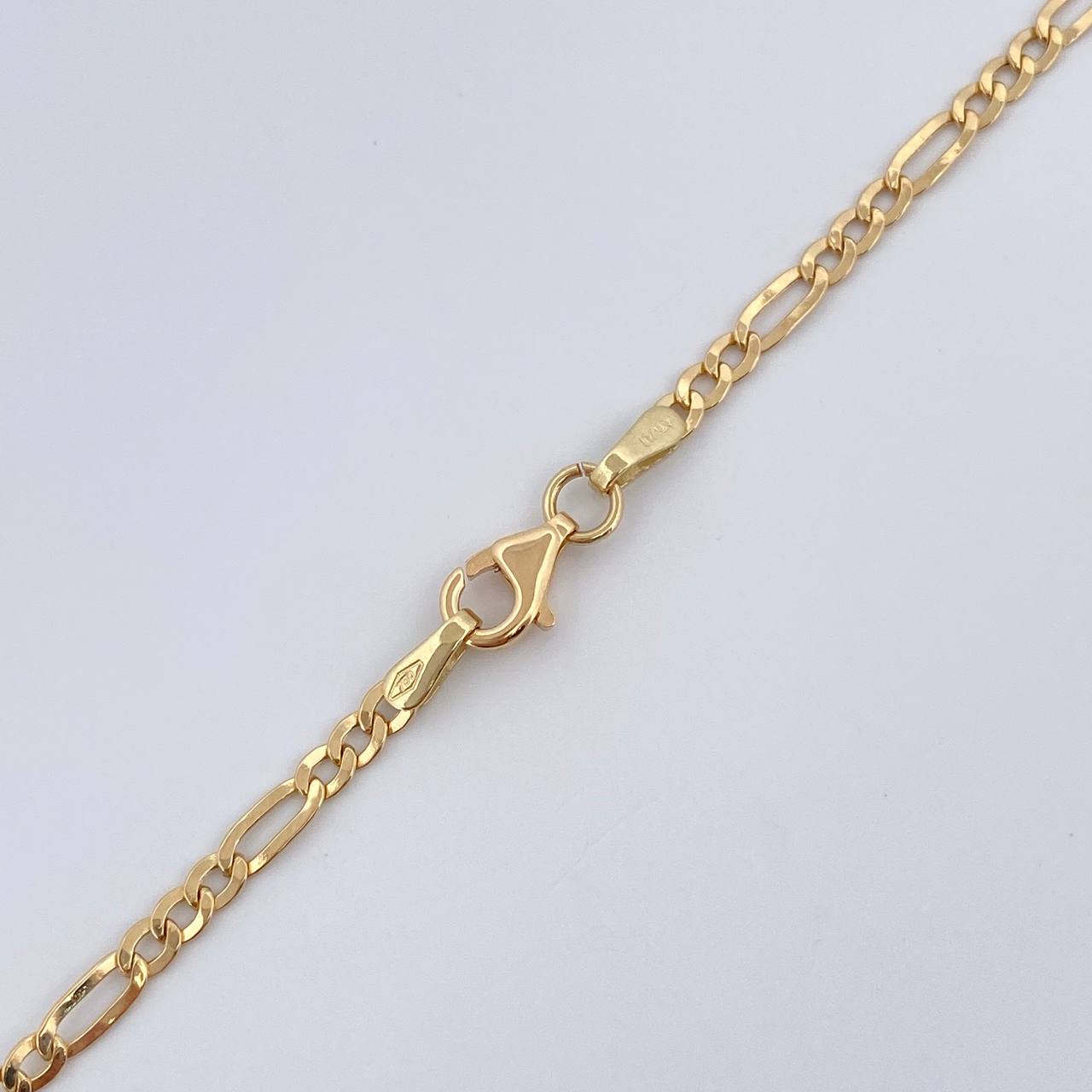 Figaro Chain 2.85gr / 19.7in / +1 18K Gold &