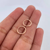Candongas Aro Rayado 0.45gr / 1cm / Oro 18K $