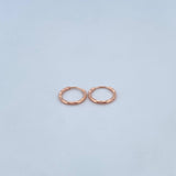 Candongas Aro Rayado 0.45gr / 1cm / Oro 18K $