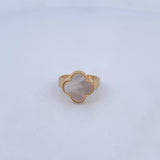 Anillo Trebol 4.3gr / T6 3/4 / Nacar Blanca Oro Amarillo 18K &
