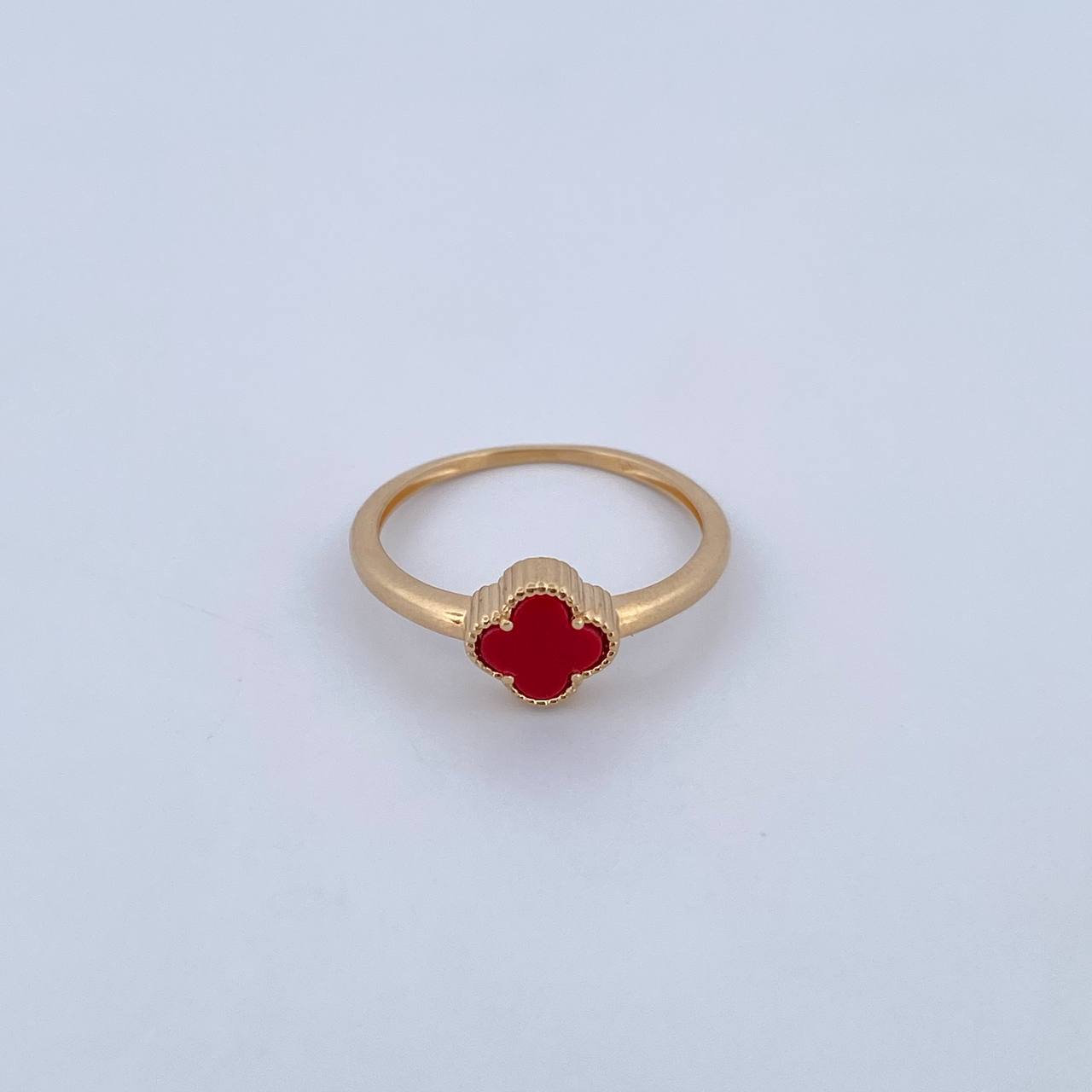 Ring Clover 2gr / Size 7 1/2 / Red Stone 18K Yellow Gold &