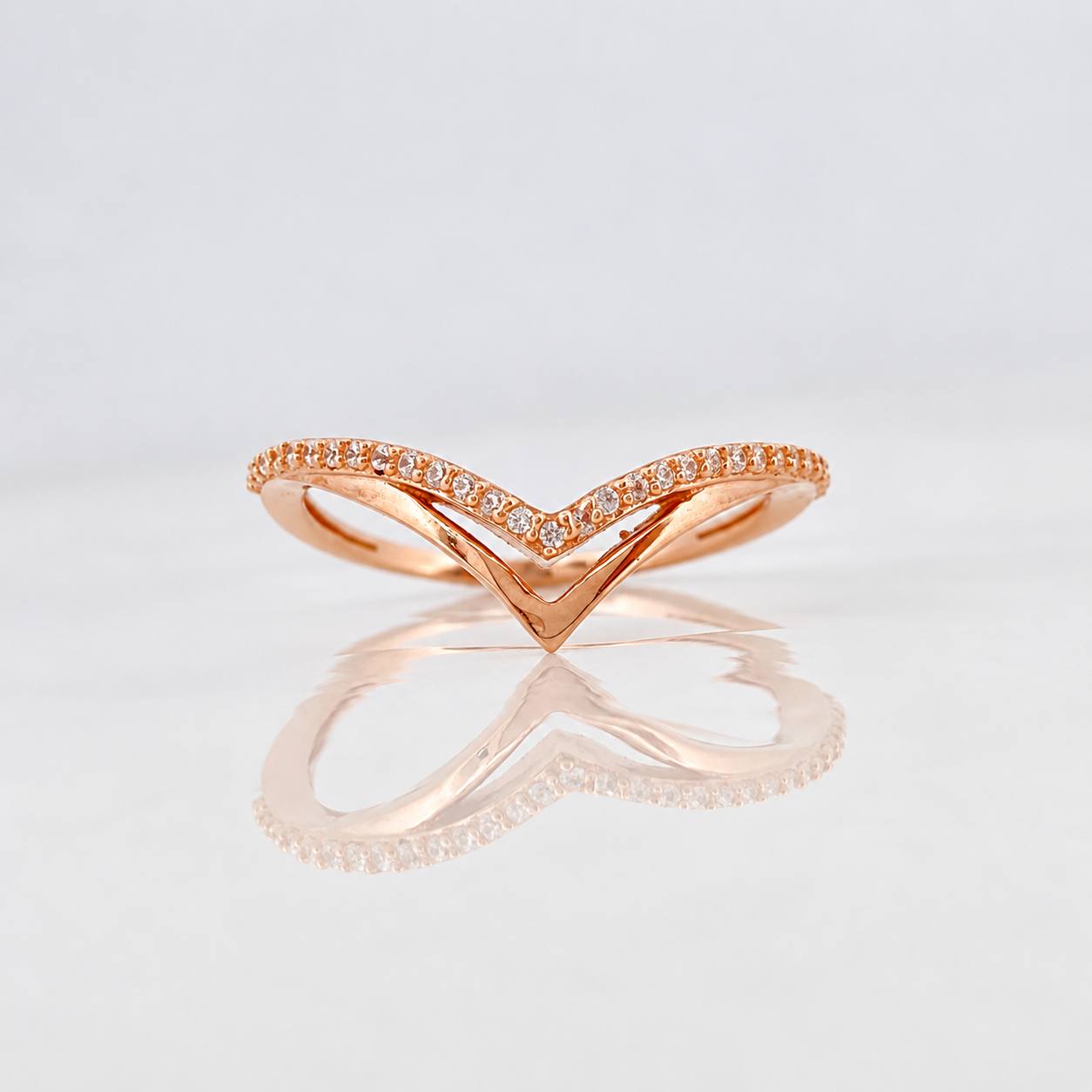 Tiara Ring 2.3g / T7 Rose Gold 18K