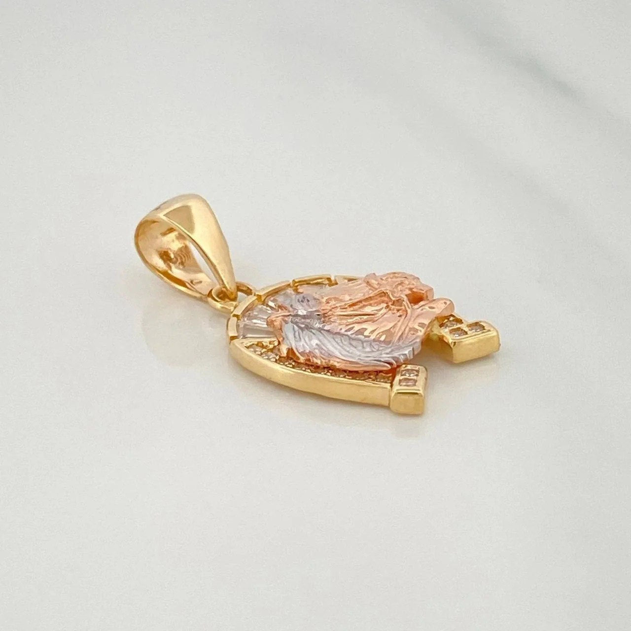 Dije Herradura Caballo 2.2g / 1 in Tres Oros 18K