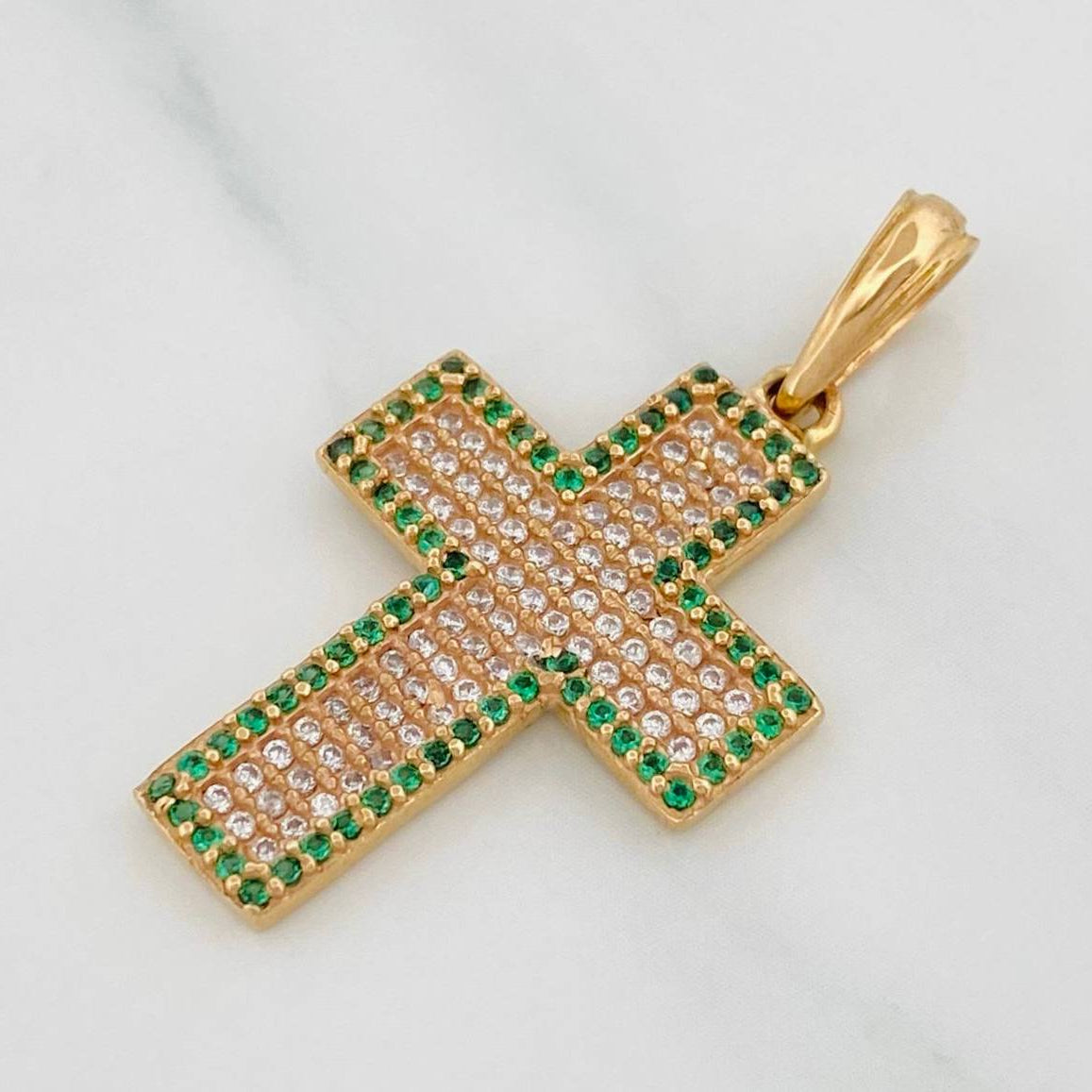 Pendant Cross 3.9g / 1 1/2 in Yellow Gold 18K