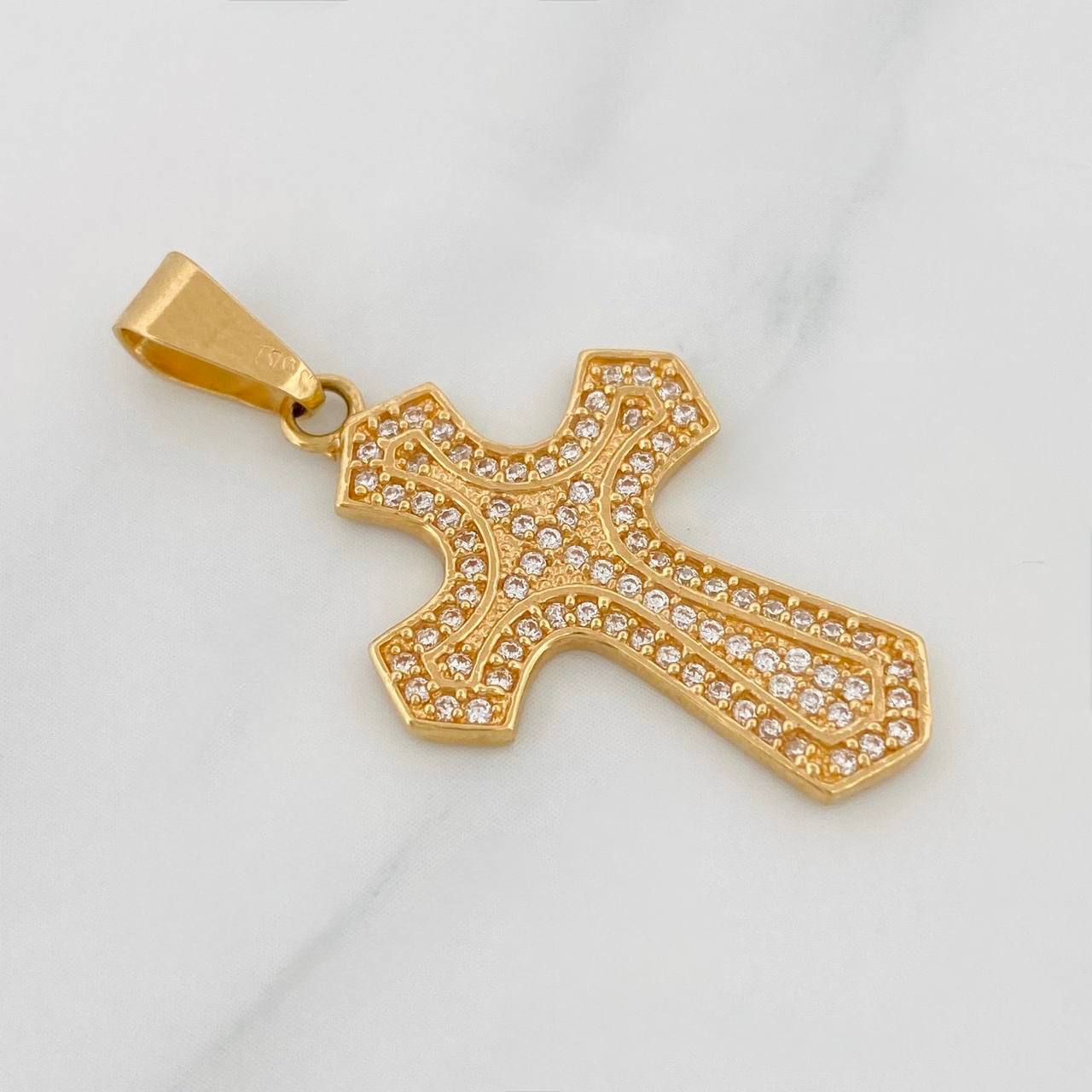 Dije Cruz Gótica 2.8g / 1 1/2 in Oro Amarillo 18K