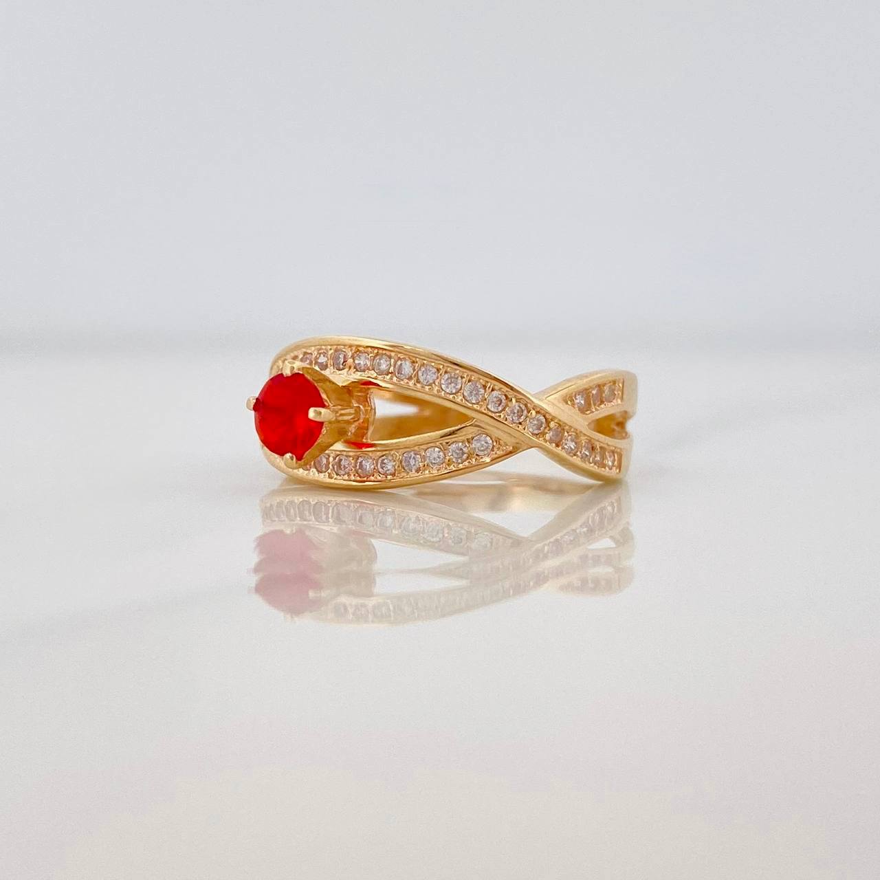 Anillo Solitario Entrelazado 2.85g / T6 1/4 Oro Amarillo 18K