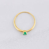 Emerald Solitaire Ring 12pts 0.85g / T5 1/2 Yellow Gold 18K