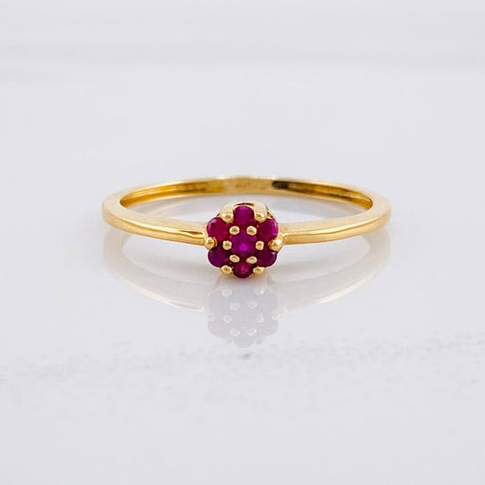 Anillo Solitario Floreado Rubí 12pts 1.25g / T6 Oro Amarillo 18K