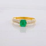 Solitaire Ring Bridge Emerald 43pts Diamonds 14pts 2.3g / T7 Yellow Gold 18K