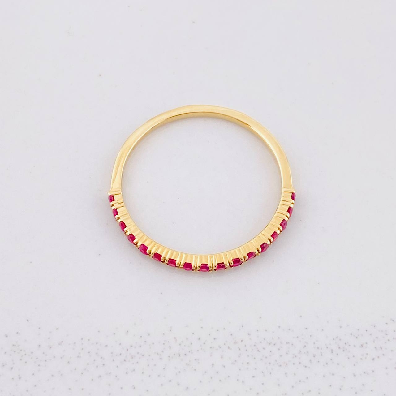 Linear Channel Ring Rubies 24pts 0.95g / T6 Yellow Gold 18K