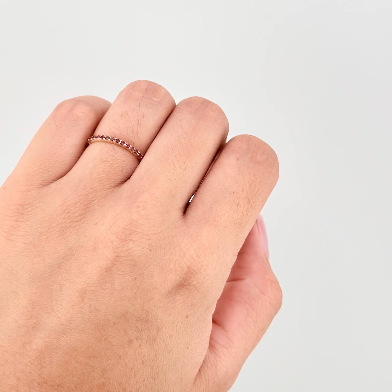 Linear Channel Ring Rubies 24pts 0.95g / T6 Yellow Gold 18K