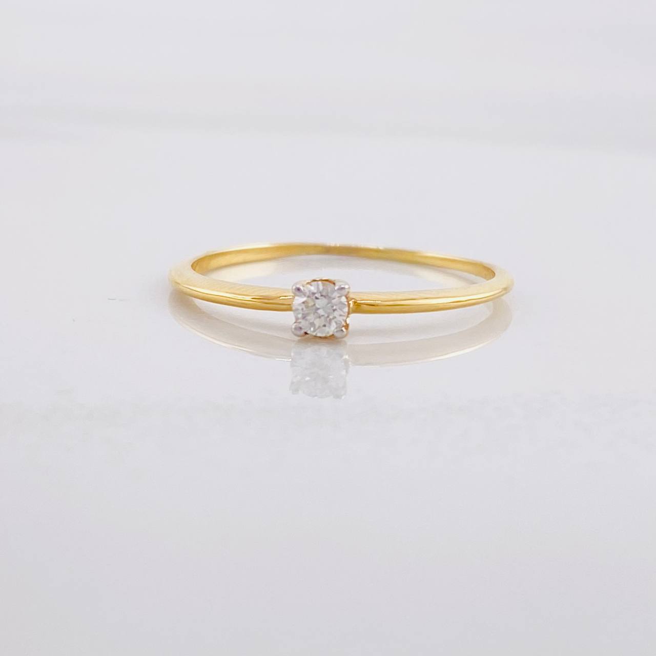 Solitaire Ring Four Claws Diamond 13pts 0.95g / T6 1/4 Yellow Gold 18K