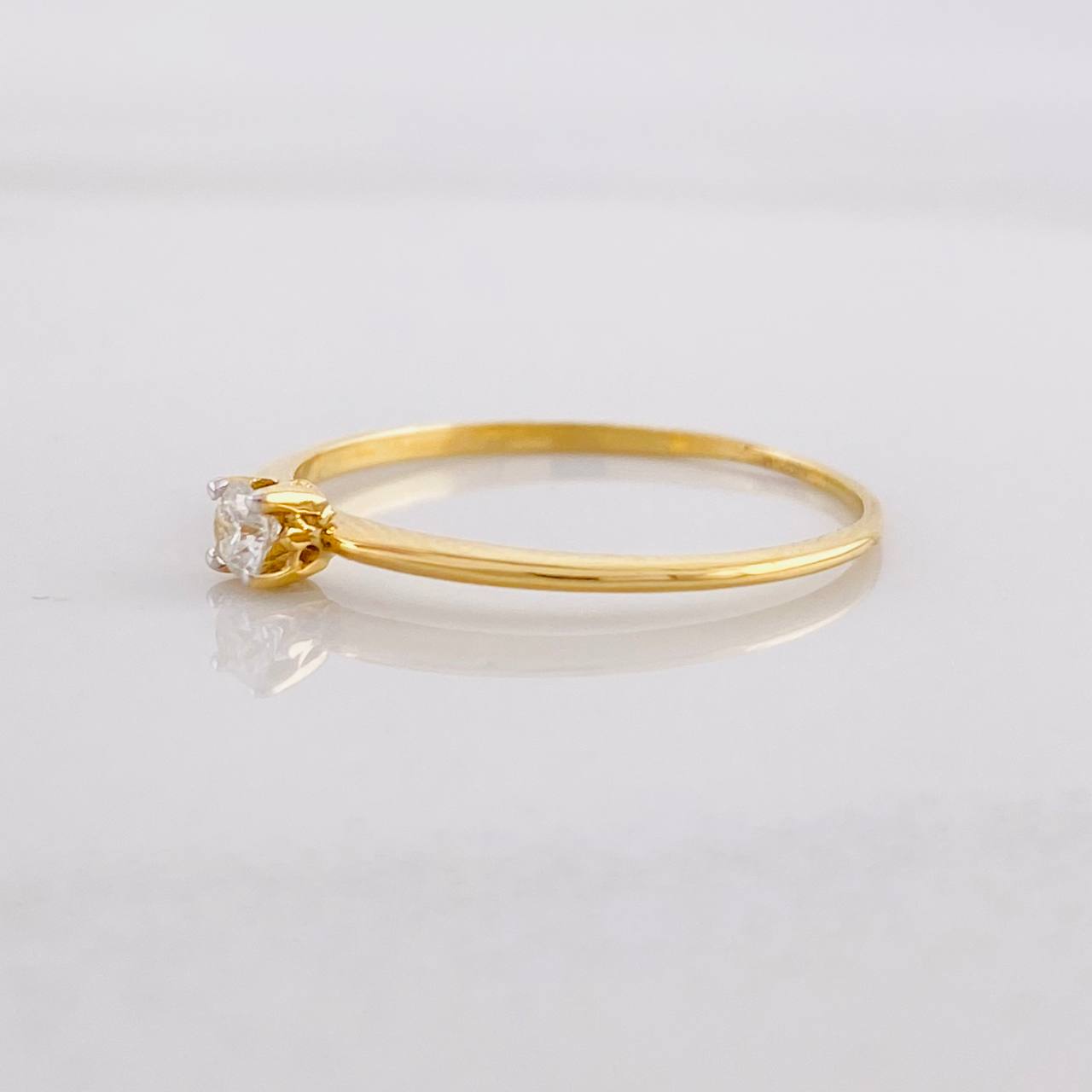 Solitaire Ring Four Claws Diamond 13pts 0.95g / T6 1/4 Yellow Gold 18K