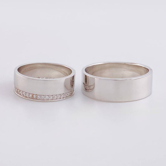 Anillo Argolla liso 14.65 g /  Oro Blanco 18K (A.C)