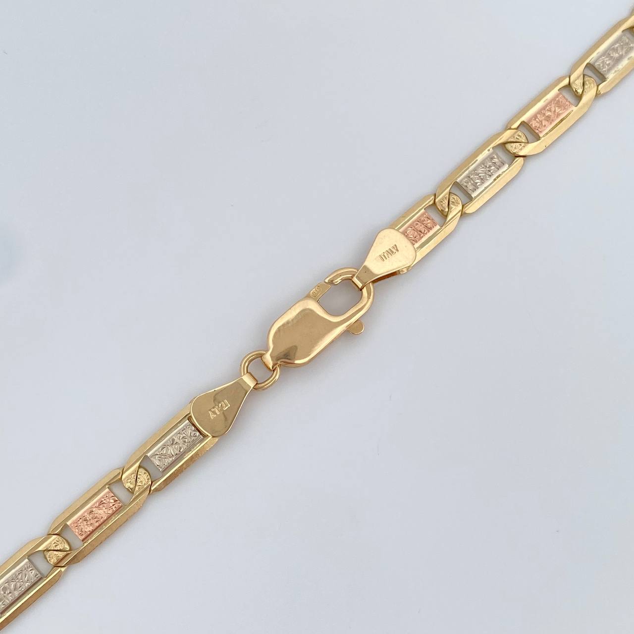 Cadena Escalera Plana 39gr / 60cm / +3 Oro 18K $