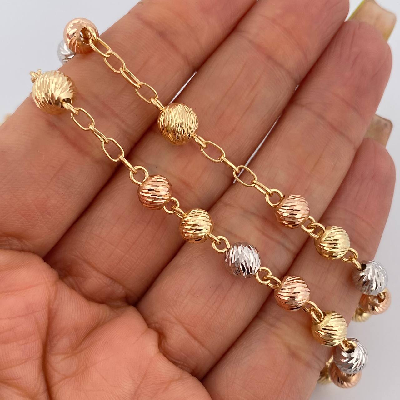 Miraculous Virgin Rosary 26.5gr / 23.6in / 18K Gold $