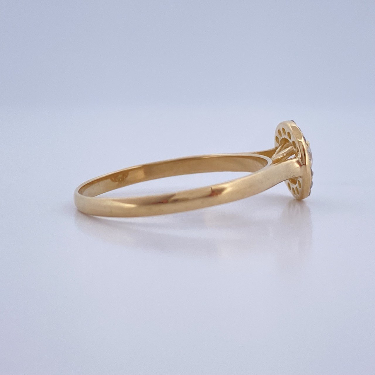 Anillo Halo Churumbela Circulo 1.65gr / T6 1/2 / Oro Amarillo 18K &