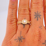 Anillo Halo Cuadrado 2.5gr / T6 1/2 / Oro Amarillo 18K &