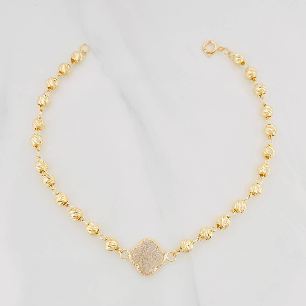 Military Style Bracelet Clover 3.55g / 7 1/2 in / 4mm Yellow Gold 18K