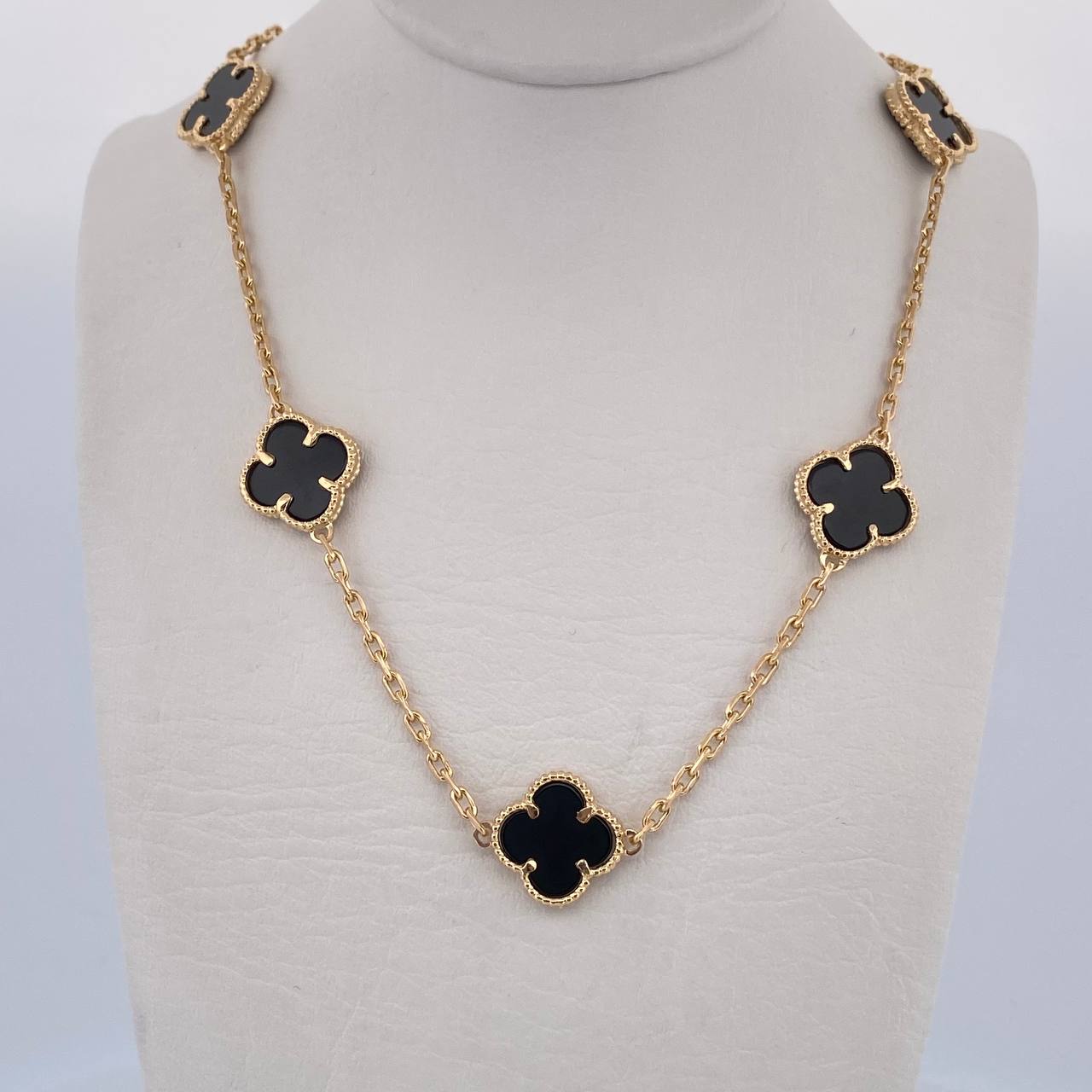 Paperclip Chain Clover  27.1gr / 59.9cm / 1.9mm Black Onyx 18K Yellow Gold $