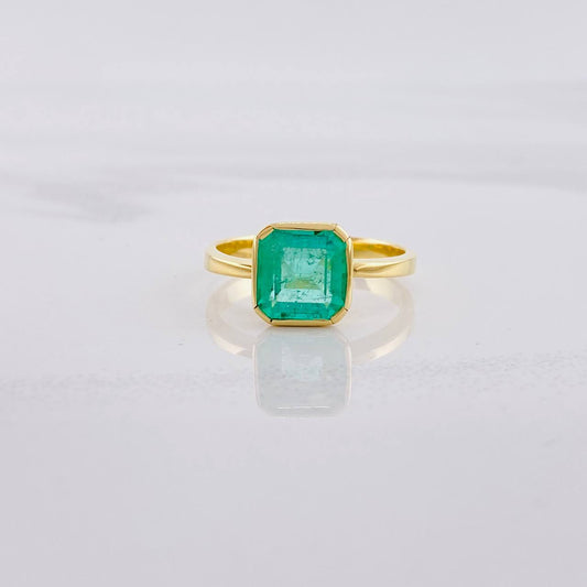 Emerald Cube Ring 1.2qts 4.45g / T9 Yellow Gold 18K