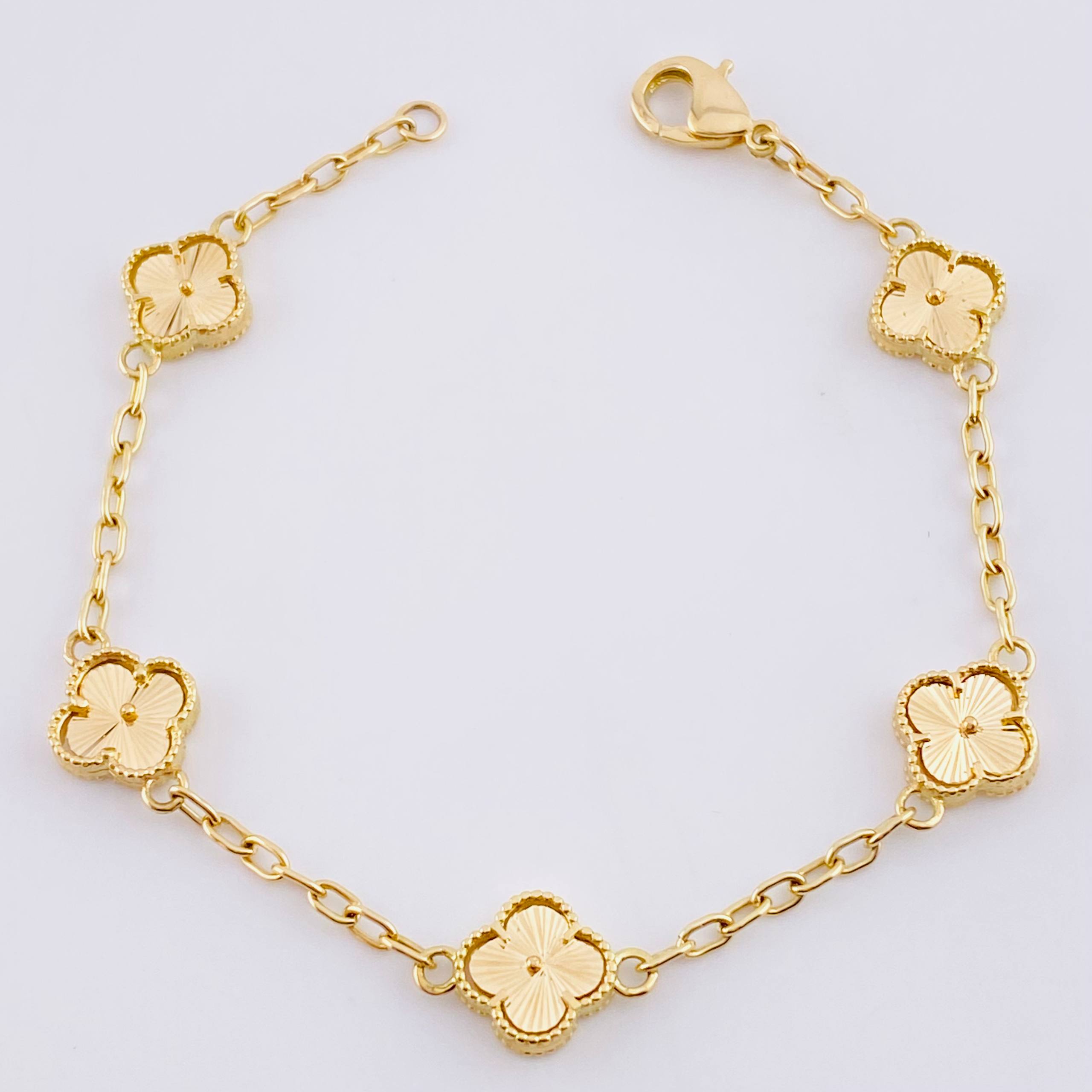 Pulso Trebol Aro Seguido 7g / 7 1/4 in / 2mm Oro Amarillo 18K