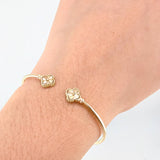 Pulso Aro Trebol Diamatando 3.6gr / 6 3/4 in / 1.8mm Oro Amarillo 18K *