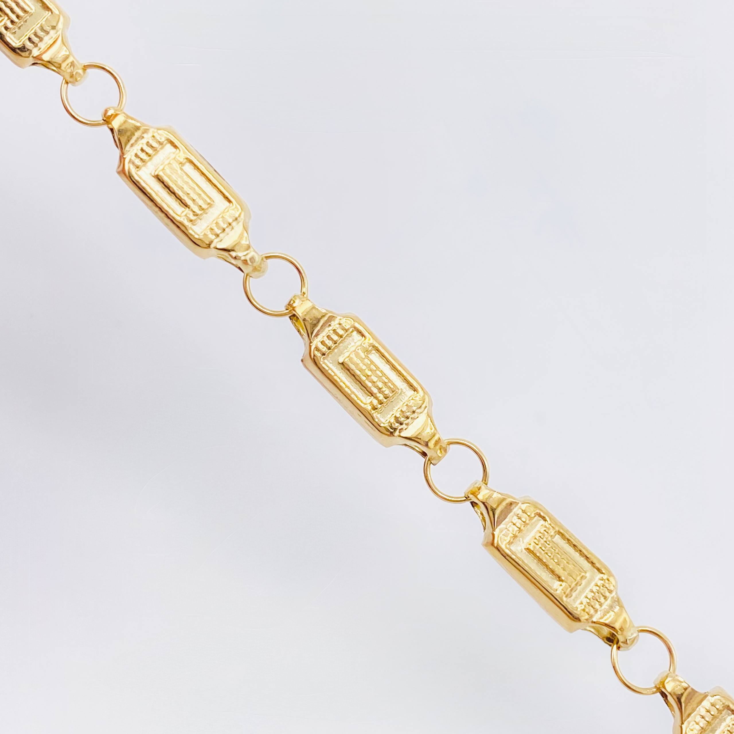 Pulso Rustico Recuadro Tribal 5.1gr / 8 1/2 in / 5mm Oro Amarillo 18K *
