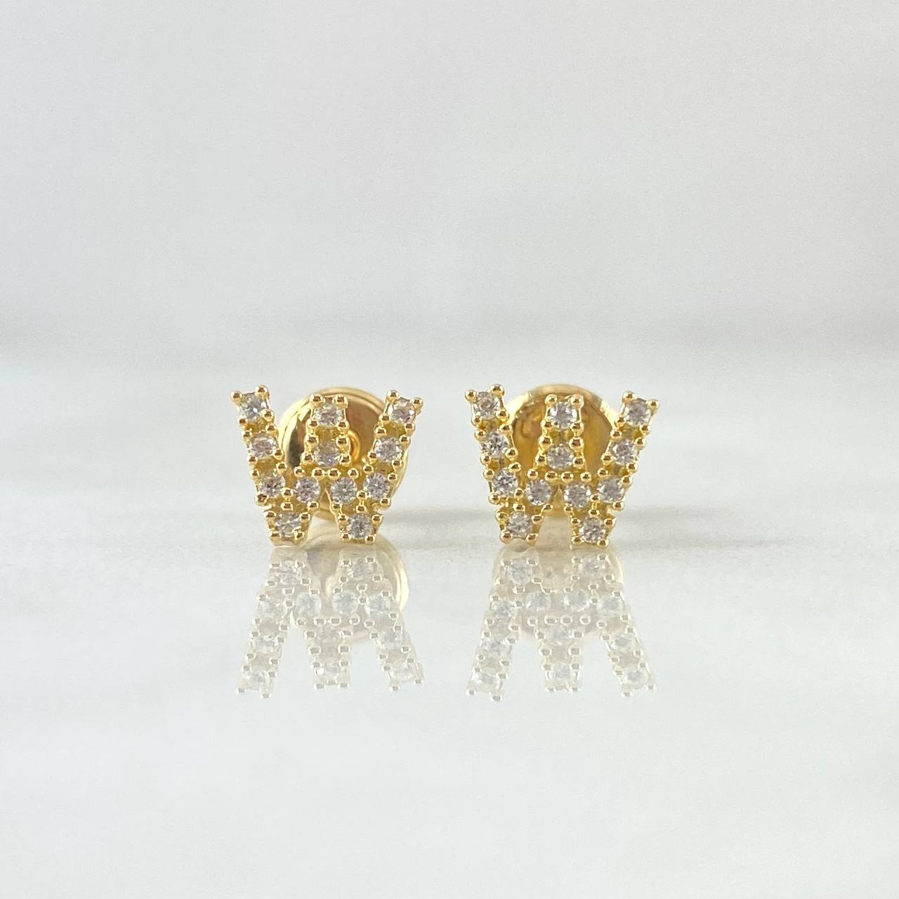 Stud Earrings Letter W 0.9gr / 6mm White Zircons 18K Yellow Gold *