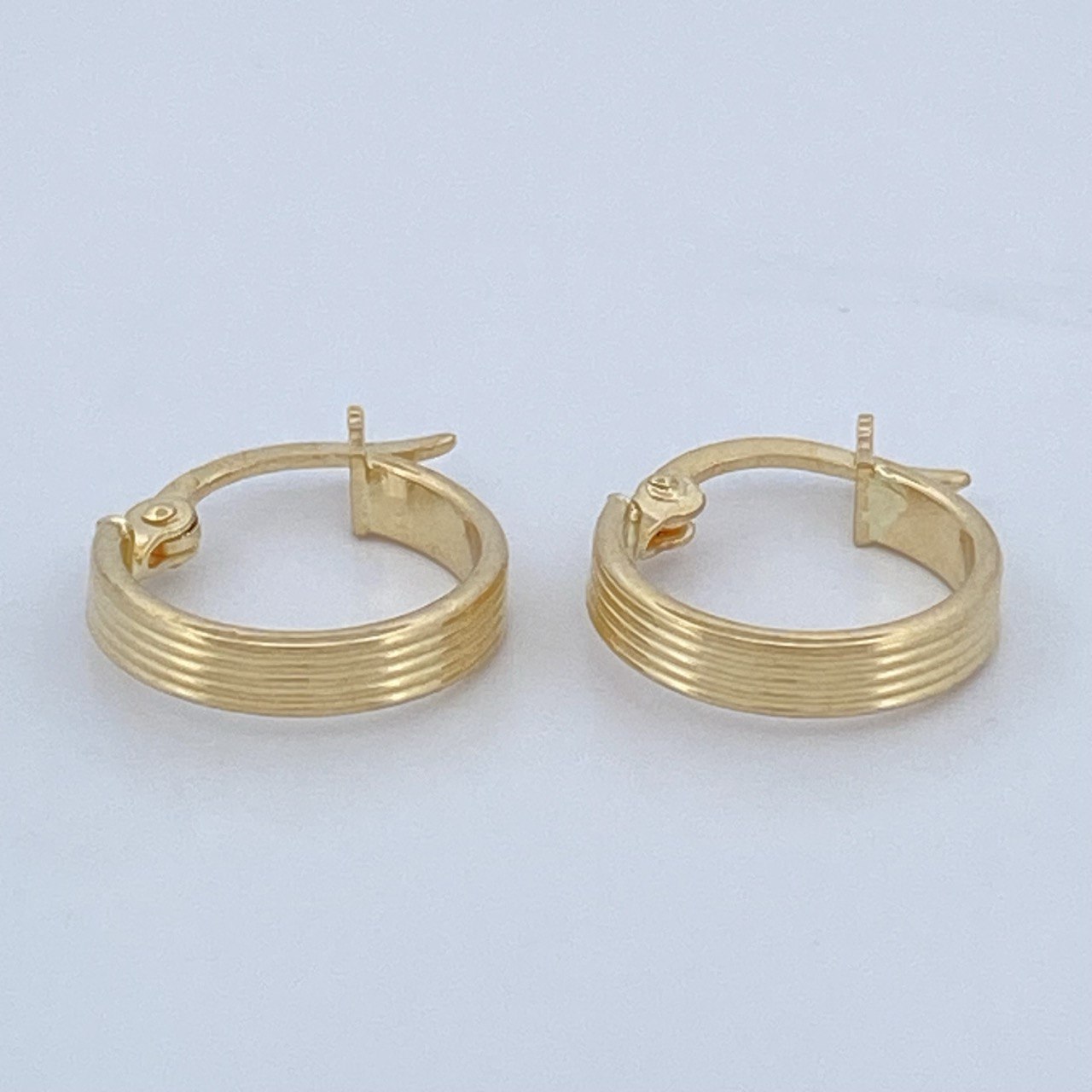 Candongas Andy 0.9gr / 1/2 in / Oro Amarillo 18K &