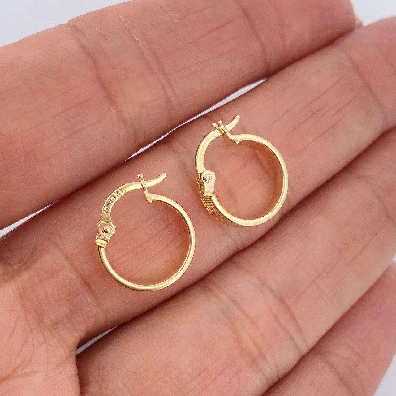 Candongas Andy 0.9gr / 1/2 in / Oro Amarillo 18K &