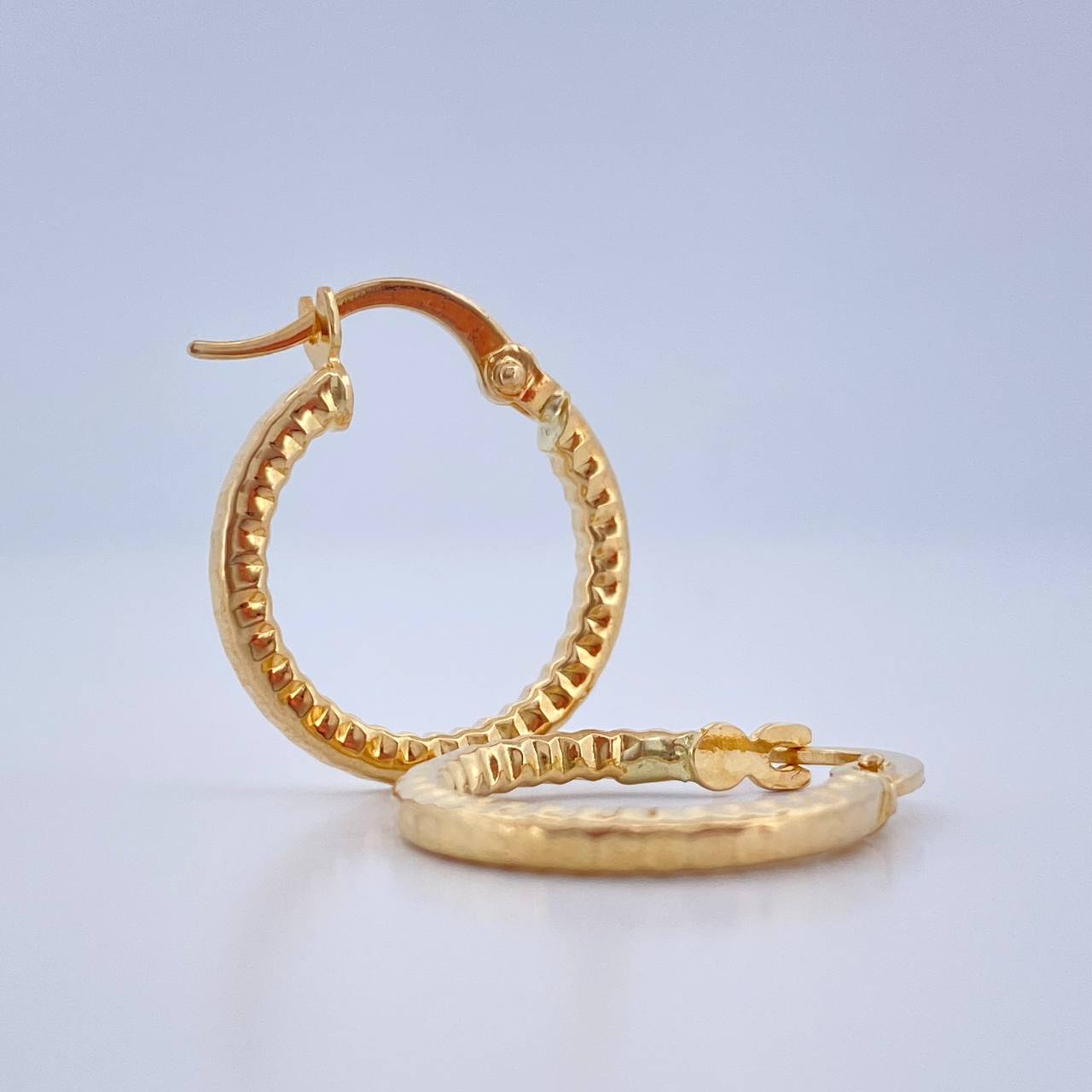 Candongas Iris 1.3gr / 3/4 in / Oro Amarillo 18K &