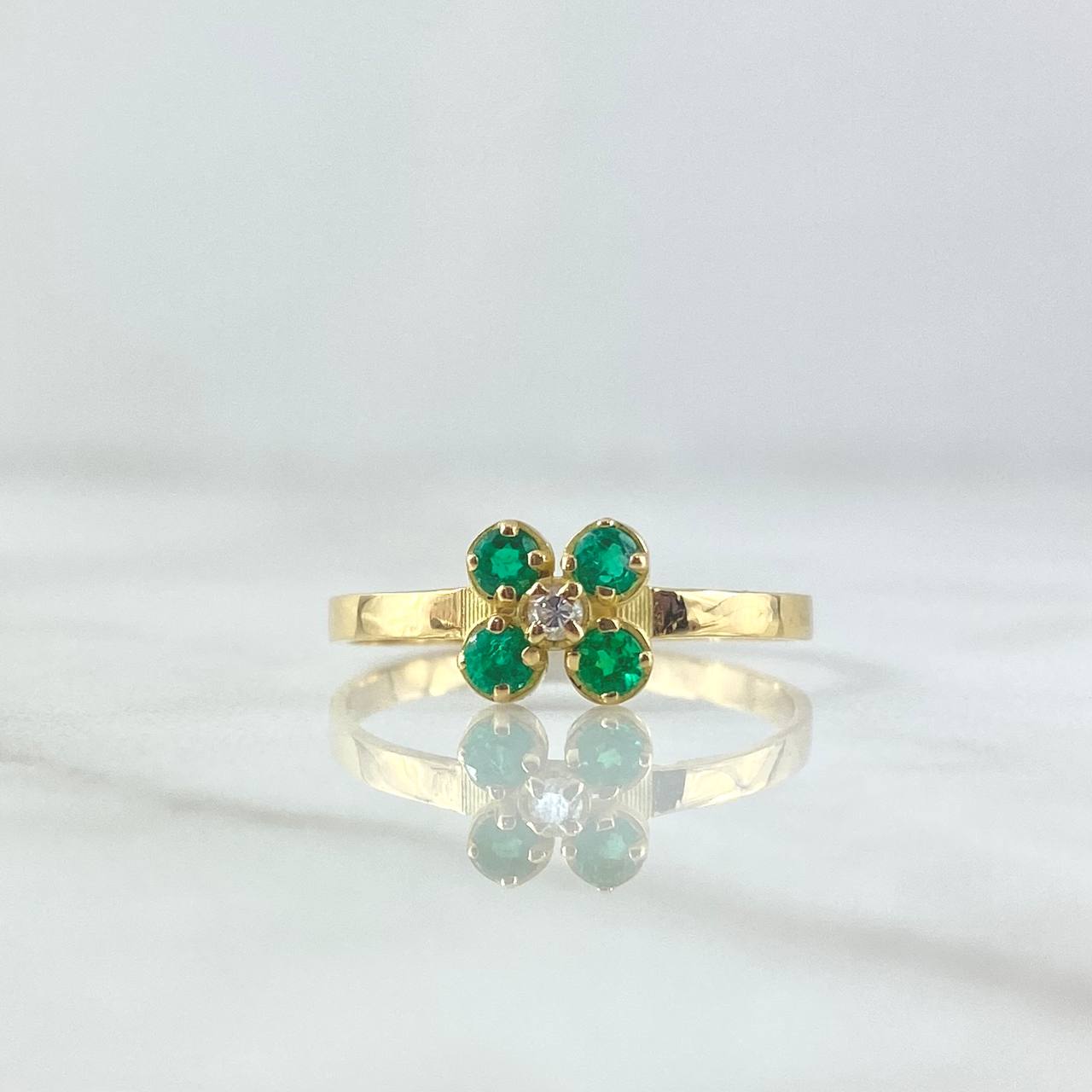 Flower Petal Ring Four Claws 1.75gr / Size 7 1/2 / Emeralds 16pts Diamond 3pts 18K Yellow Gold (Jewel) *